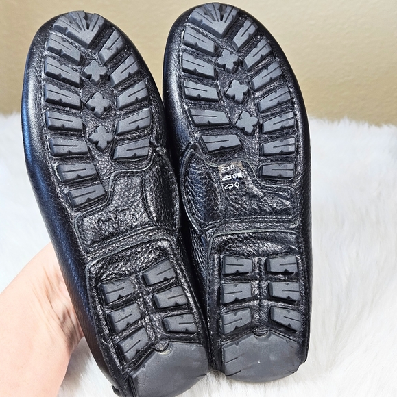 Coach Black Pebbled Leather Arlene Turn Lock Loafer Flats Size 6.5 - Picture 3 of 9